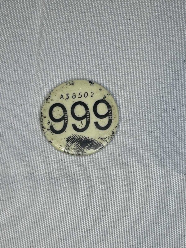 999 Rare Vintage Badge