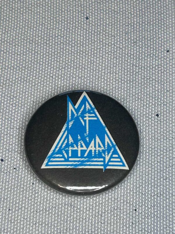 Def Leppard 2.5cm Badge
