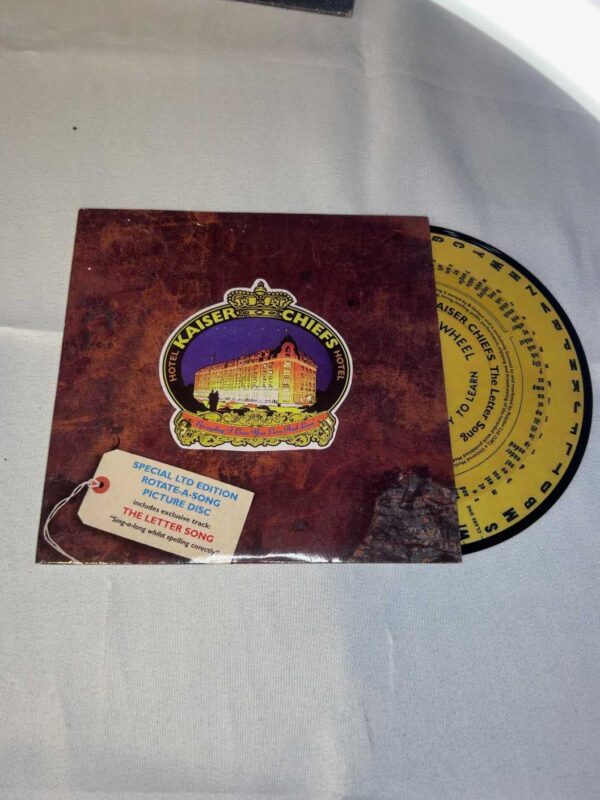 Kaiser Chiefs Picture Disc Every Day I love You Less and Less