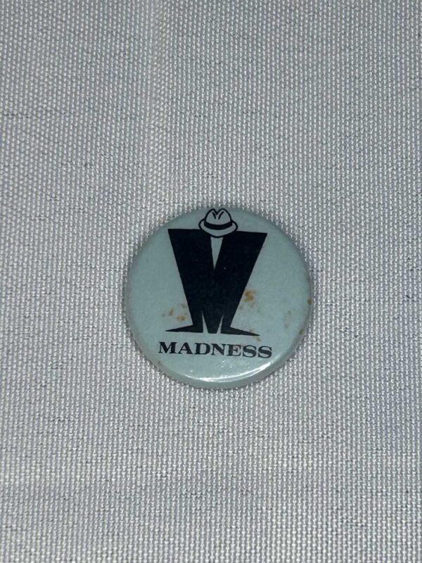 Madness Badge 2.5cm
