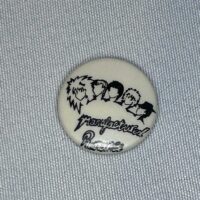 Manufactured Romance 80’s Badge 2.5cm Genuine Rare - Image 2