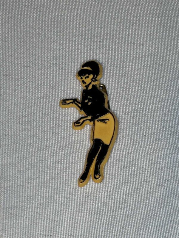 Go-Feet The Beat Badge Plastic Genuine and Rare