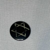 Siouxsie and The Banshees 2.5cm Badge Israel Star of David. Original and Genuine Punk Goth - Image 2