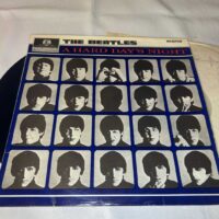 The Beatles 4 album collection. Excellent condition Coloured vinyl rare Peter Blake - Image 3