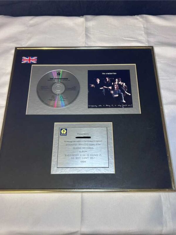 The Cranberries Everybody Else Is Doing It Commemorative Disc Platinum Rare Genuine