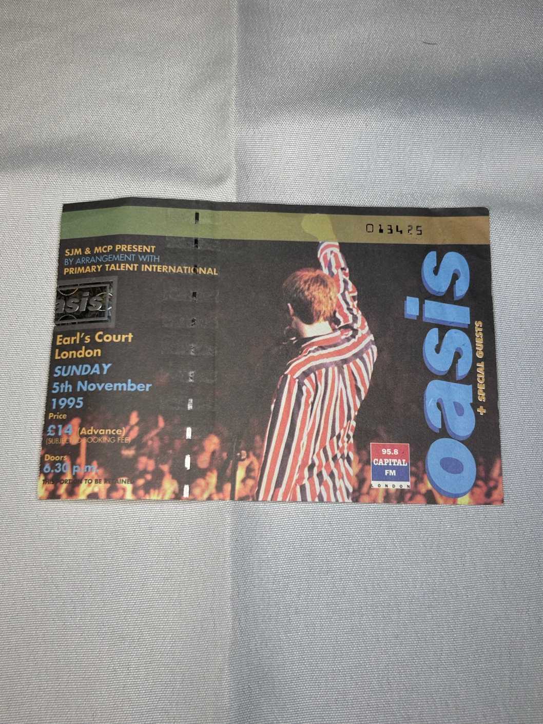 Oasis Ticket Stub Earle Court 5th November 1995 Genuine